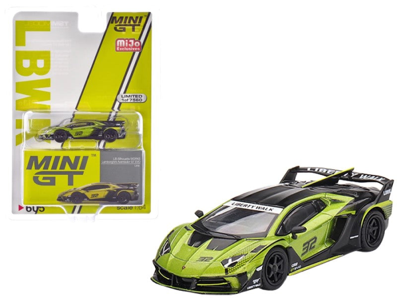 1/64 MiniGT Lamborghini LB-Silhouette WORKS Aventador GT EVO Lime (MGT00605) (Blister Pack)