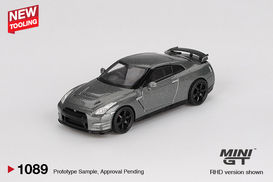 1/64 MiniGT NISSAN GT-R 2013 (Dark Metal Gray NISMO R35 CRS Version) (MGT01089)
