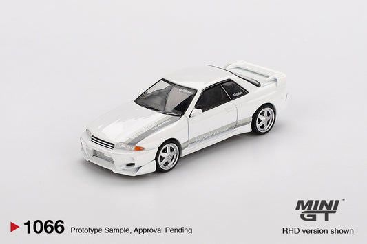 1/64 MiniGT Nissan Skyline GT-R (R32) VeilSide Combat C-I (White) (MGT01066)