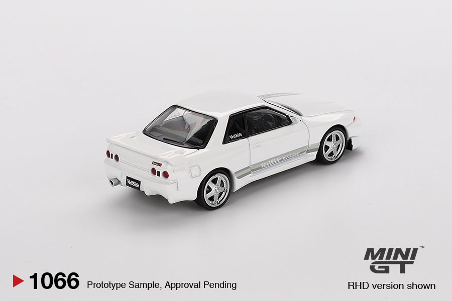 1/64 MiniGT Nissan Skyline GT-R (R32) VeilSide Combat C-I (White) (MGT01066)