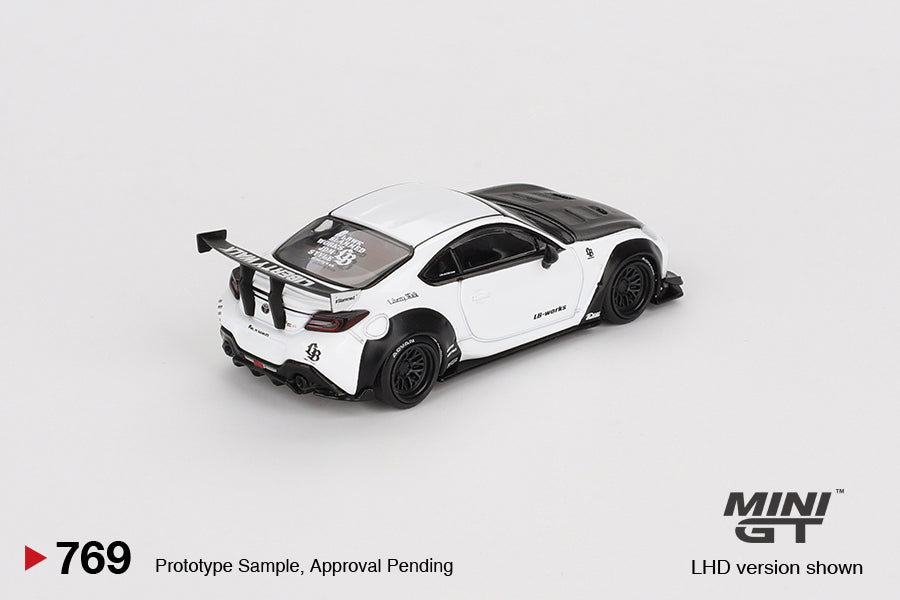 1/64 MiniGT Toyota GR86 LB★Nation (White) (MGT00769)